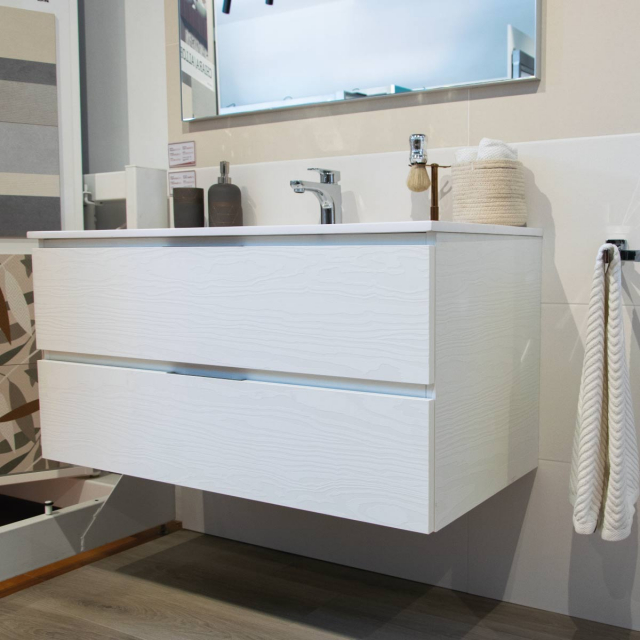 Composición Geromin Qubo2 05 100x50 Millenium White | Edilceram Design